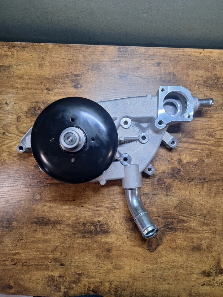 Water Pump for Chevy Silverado 1500 Tahoe Express 1500 no gaskets (See Details) - Image 1 of 2