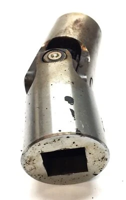 Curtis/Lovejoy Universal Joint 3/4" Square Bore CJ650 USED - Image 1 of 4