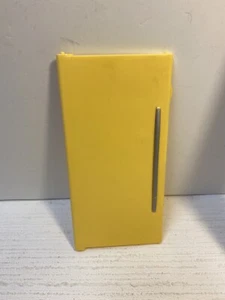 Barbie Totally Real House Folds 2005 Replacement Part Yellow Refrigerator Door - Picture 1 of 4