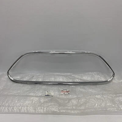 Genuine Ford Focus Mk2 CC Front Bumper Grille Blanking Plate 2008-2011 1528578 - Image 1 of 4