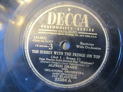 ALFRED DRAKE/CELESTE HOLM SURREY WITH THE FRINGE ON TOP/ALL ER NOTHIN' Decca  - Image 1 of 4