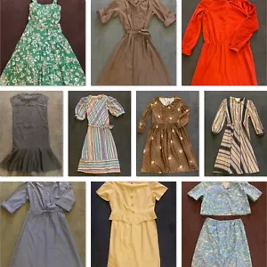Abiti abbigliamento vintage 10 pezzi anni 50 60 70 80 rivendita ingrosso - Foto 1 di 11