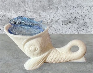 VINTAGE KEMPLE? GREENTOWN?MILK GLASS DOLPHIN AND KOI FISH LID CANDY DISH - Picture 1 of 6