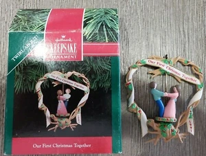 ADORNO DE NAVIDAD DISTINTIVO NUESTRO PRIMER HOMBRE JUNTOS MUJER GIROS - Imagen 1 de 1