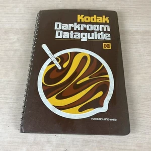 Kodak Darkroom Dataguide for Black-and-White 1974 5th Edition Print - Picture 1 of 6
