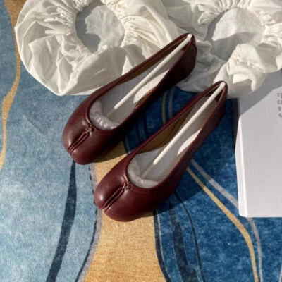 2025 Nuevo Mujeres Puntera Redonda Plana Puntera Dividida Zapatos de salón de ballet Zapatos Talla Grande Foto 1 de 4