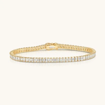 Brazalete de tenis en oro amarillo de 14K con diamantes cultivados en laboratorio de corte esmeralda Foto 1 de 4