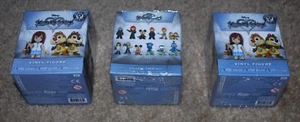 FUNKO DISNEY KINGDOM HEARTS VINYL FIGURE TRU'S EXCLUSIVE MYSTERY MINIS - Picture 1 of 2