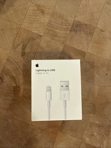 Genuine Apple MD819AM/A White - USB to Lightning Cable - Photo 1 sur 2