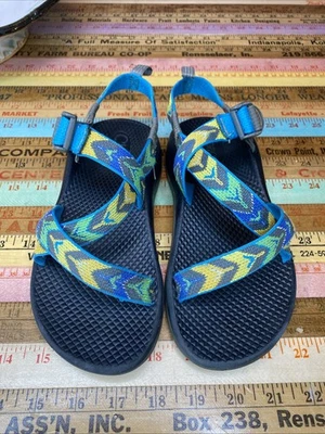 Sandalias de senderismo CHACO coloridas unisex al aire libre talla 3 niños jóvenes niños niñas Foto 1 de 4