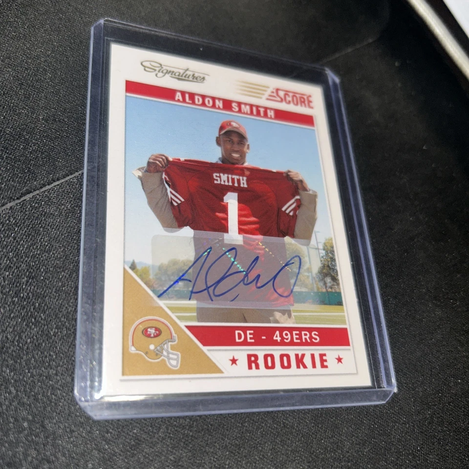 2011 Score Signatures Aldon Smith #306 Rookie Auto SP RC 49ERS/ MISSOURI TIGERS - Image 1 of 2