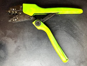 VOLVO ISO9001 CRIMPING TOOL Made in Sweden - Foto 1 di 9