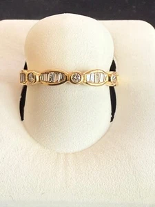 Neu Rund & Baguette 0,25 ct TW Diamant Band 14K Gelbgold 2,6 gm Größe 6,75 - Bild 1 von 13