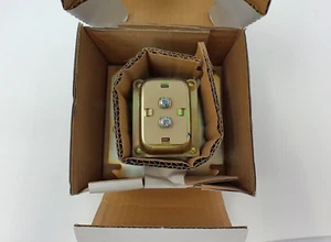 Honeywell AT72D 1006 Transformer - Picture 1 of 7