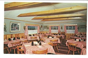 Vintage Postcard Bennington VT Vermont New Englander Motor Inn Restaurant  - Picture 1 of 3