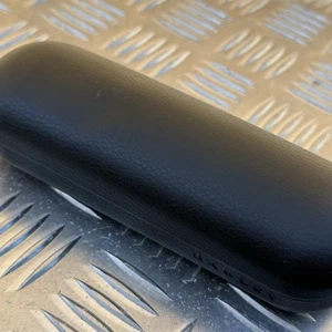 OAKLEY BLACK SUNGLASSES EYEGLASSES HARD CASE CLAMSHELL - Picture 1 of 7
