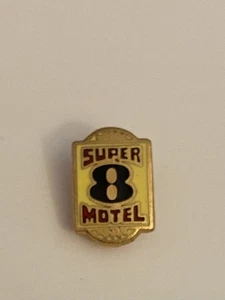 Super 8 Motel Lapel Pin P110 - Picture 1 of 4