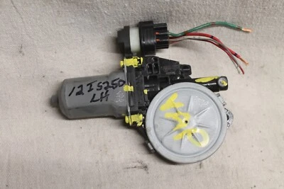 Lexus IS250 IS350 10 11 12 13 14 15 Convertible Hard Top Left Trunk Hinge Motor - Image 1 of 2