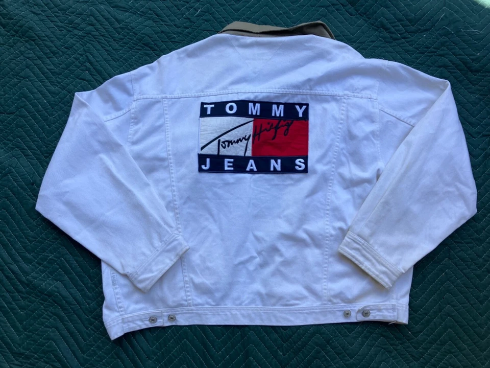 Vintage Tommy Hilfiger Jeans Men's White Denim Big Flag Patch Jacket Size 2XL - Image 1 of 4