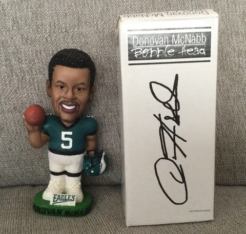 PHILADELPHIA EAGLES Donovan McNabb Bobblehead w/box 2001 McDonald’s/SGA Cover