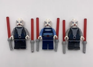 LEGO Asajj Ventress Minifigure Lot of 3 7676 7957 Star Wars w/Lightsabers USED - Picture 1 of 2