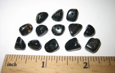 13 TUMBLED POLISHED AUTHENTIC NUUMMITE DRILLED STONE BEADS GREENLAND ~ 9grams *1 - Image 1 of 4