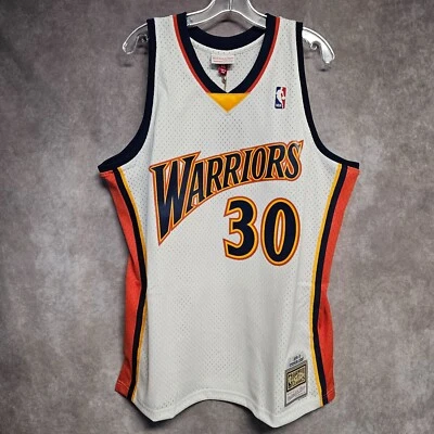 全新带标签 Mitchell & Ness 金州勇士队 Stephen Curry 30 新秀球衣 XL 135 美元 — 第 1/4 张图片
