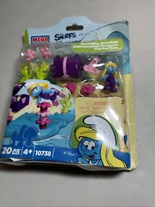 Mega Bloks Peyo The Smurfs Snorkelling Smurfette 10738 v005 - Picture 1 of 5