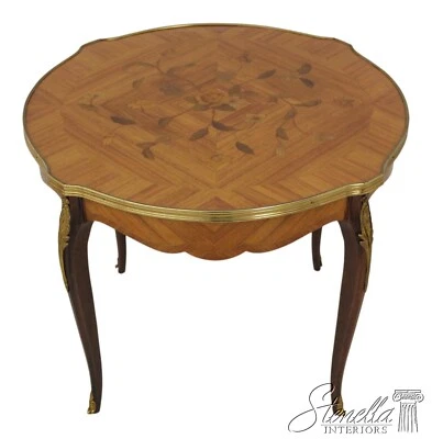 L58574: Mesa de cóctel francesa estilo Luis XV con incrustaciones redondas Foto 1 de 4