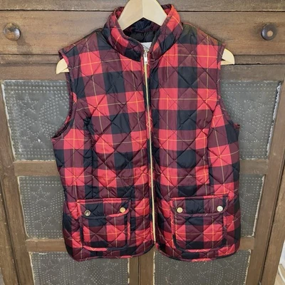 St. John’s Bay Women L Puffer Vest Buffalo Check Sleeveless Full Zip Holiday - Image 1 of 4