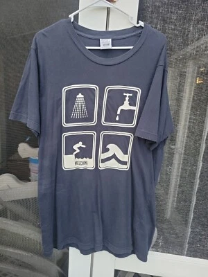 Vintage Moschino Logo Graphic Tee T Shirt L Authentic Designer Made In Italy  - Image 1 of 4