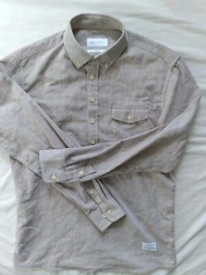 Hermosa Camisa Minimal Garments Lino Algodón Manga Larga Medio Abotonada Foto 1 de 4