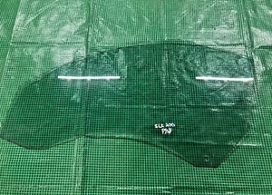 2007 Mercedes SLK 200 R171 N/S Passenger Side Front Door Window Glass 43R-001025 - Picture 1 of 5