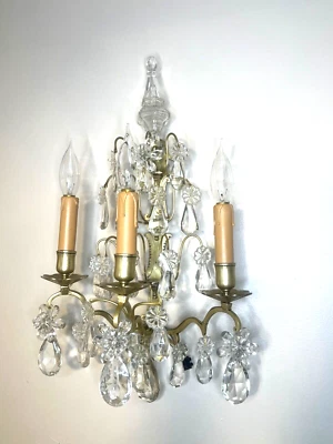 Grande applique XIXe bronze et pampilles en cristal - Photo 1/4