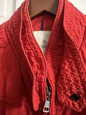 Moncler GIubbotto Hombres Chaqueta Corta Motociclista Vibrante COLOR ROJO GRAN REGALO DE NAVIDAD Foto 1 de 4