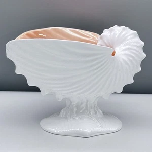 Wedgwood NAUTILUS SHELL Line FOOTED CENTERPIECE BOWL Compote WHITE CORAL PINK - Picture 1 of 19
