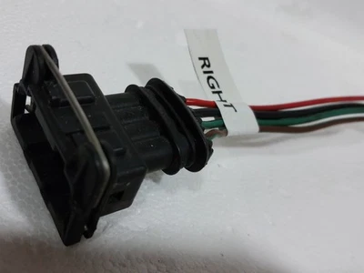 1999 to 2002 Land Rover Discovery Right Tail Light Taillight Wiring Harness - Image 1 of 3