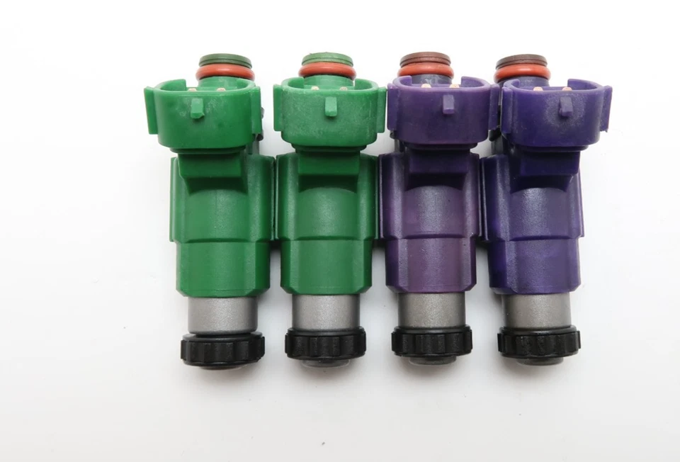 JUEGO 4 INYECTORES DE COMBUSTIBLE OEM PARA MAZDA PROTEGE 5 2001-2003 2.0*NO CHINA** Foto 1 de 3