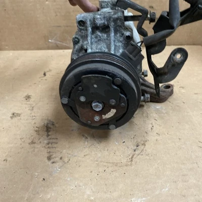 Bomba de aire acondicionado 2005 2006 2007 2008 Subaru Legacy & Outback 2,5 OEM compresor Denso Foto 1 de 4