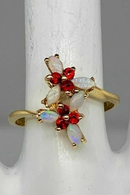 Antiguo anillo de compromiso de granate ópalo corte marquesa de 2,50 quilates acabado oro amarillo de 14 quilates Foto 1 de 3