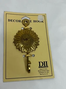 Vintage Brass Sunflower Hook - Picture 1 of 3
