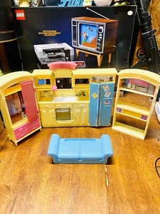 5 piezas vintage 2002 Barbie estilo cocina armario sofá juego - Imagen 1 de 8