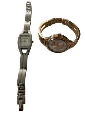 Juego de dos correas de acero inoxidable y oro rosa Anne Klein para mujer Foto 1 de 4