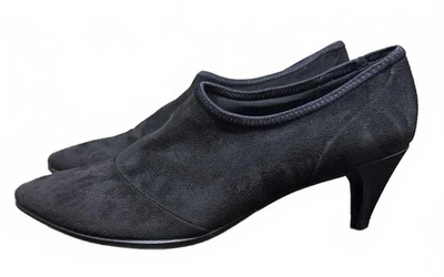 Elegant ECCO Black Suede Heels US size 8 euro size 39 - Image 1 of 4