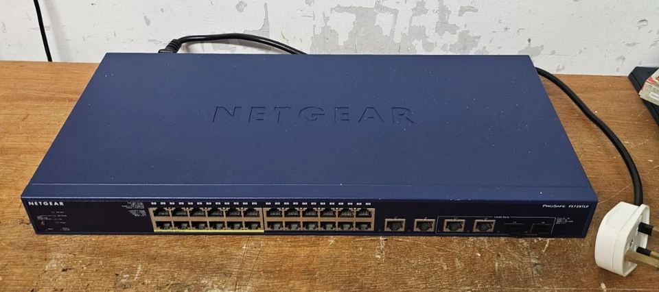NETGEAR ProSafe FS728TLP 28-Port Network Switch 10/100 Smart Switch 12 PoE ports - Image 1 of 4