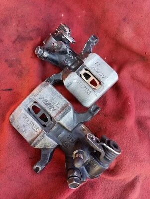 🇯🇵1994-01 Acura Integra🇯🇵 Rear R/L Brake Calipers  - Image 1 of 4