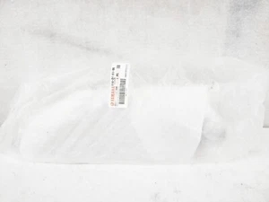 Yamaha YZF R6 2017-2020 OEM cubierta lateral derecha del tanque de combustible 2 BN6-24108-00 21-25 - Imagen 1 de 3