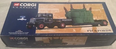 Corgi 16704 Scammell Highwayman Low Loader With Transformer Load 'Pickfords' new - Image 1 of 3