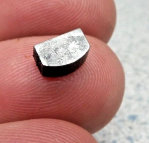 VINTAGE TRIUMPH TRIDENT T150 750 TRIPLE EXHAUST CAMSHAFT GEAR WOODRUFF KEY - Picture 1 of 8