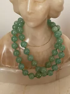 Vintage Green Jade Celadon 8mm Bead Necklace 40 cms - Picture 1 of 10